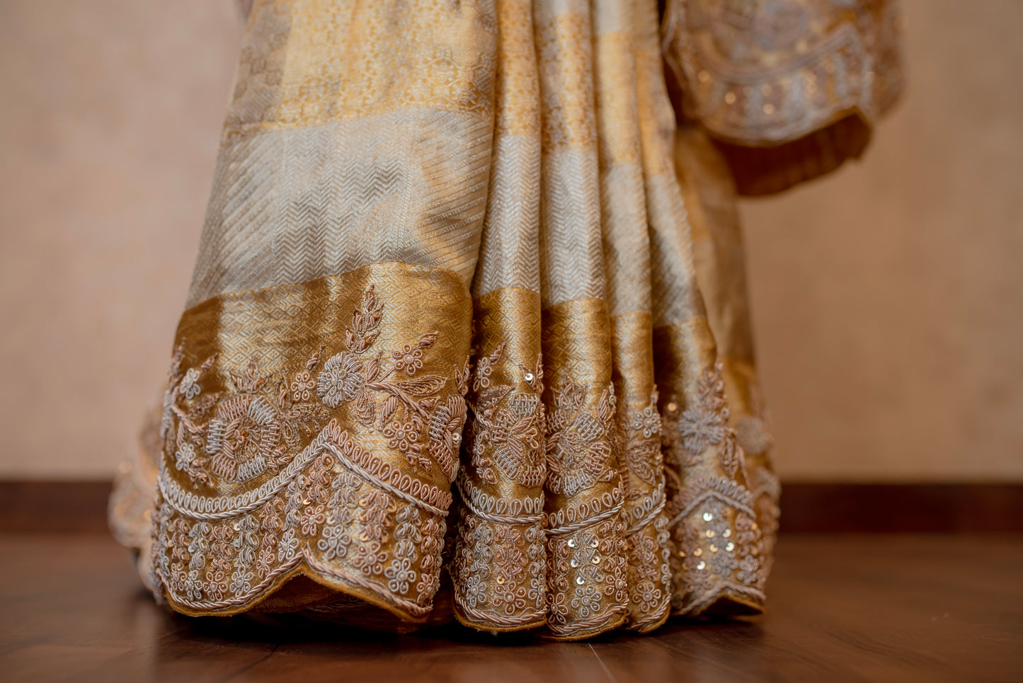 GOLD PURE KANJIVARAM EMBROIDERED SAREE SS-1024