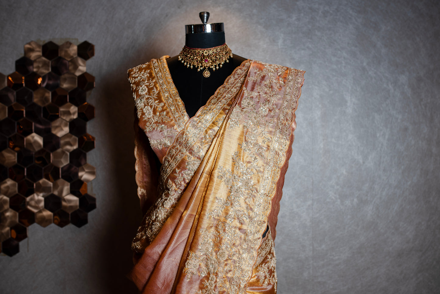 LUXURIOUS HANDCRAFTED KANJIVARAM SAREE SS-1373