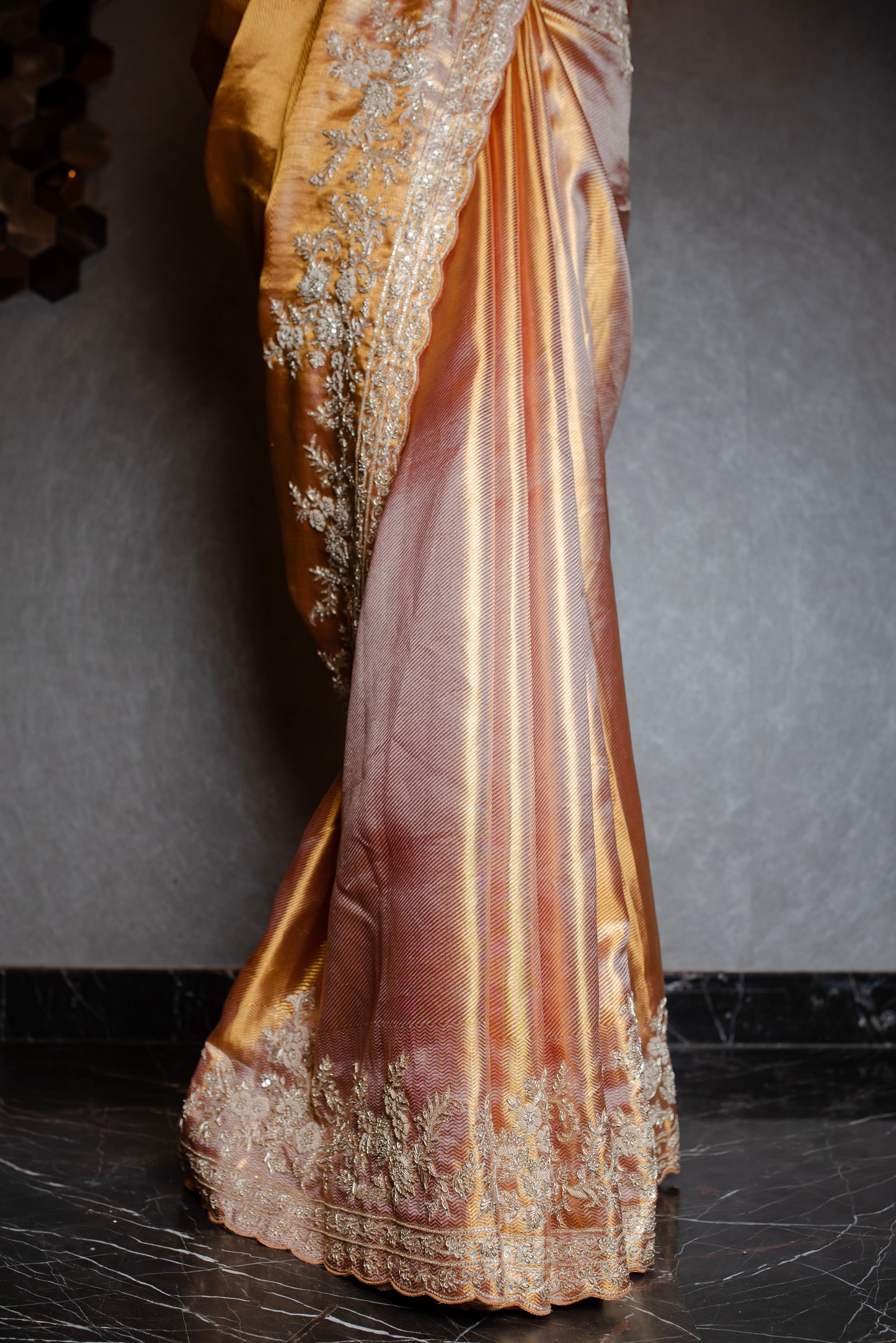 LUXURIOUS HANDCRAFTED KANJIVARAM SAREE SS-1373