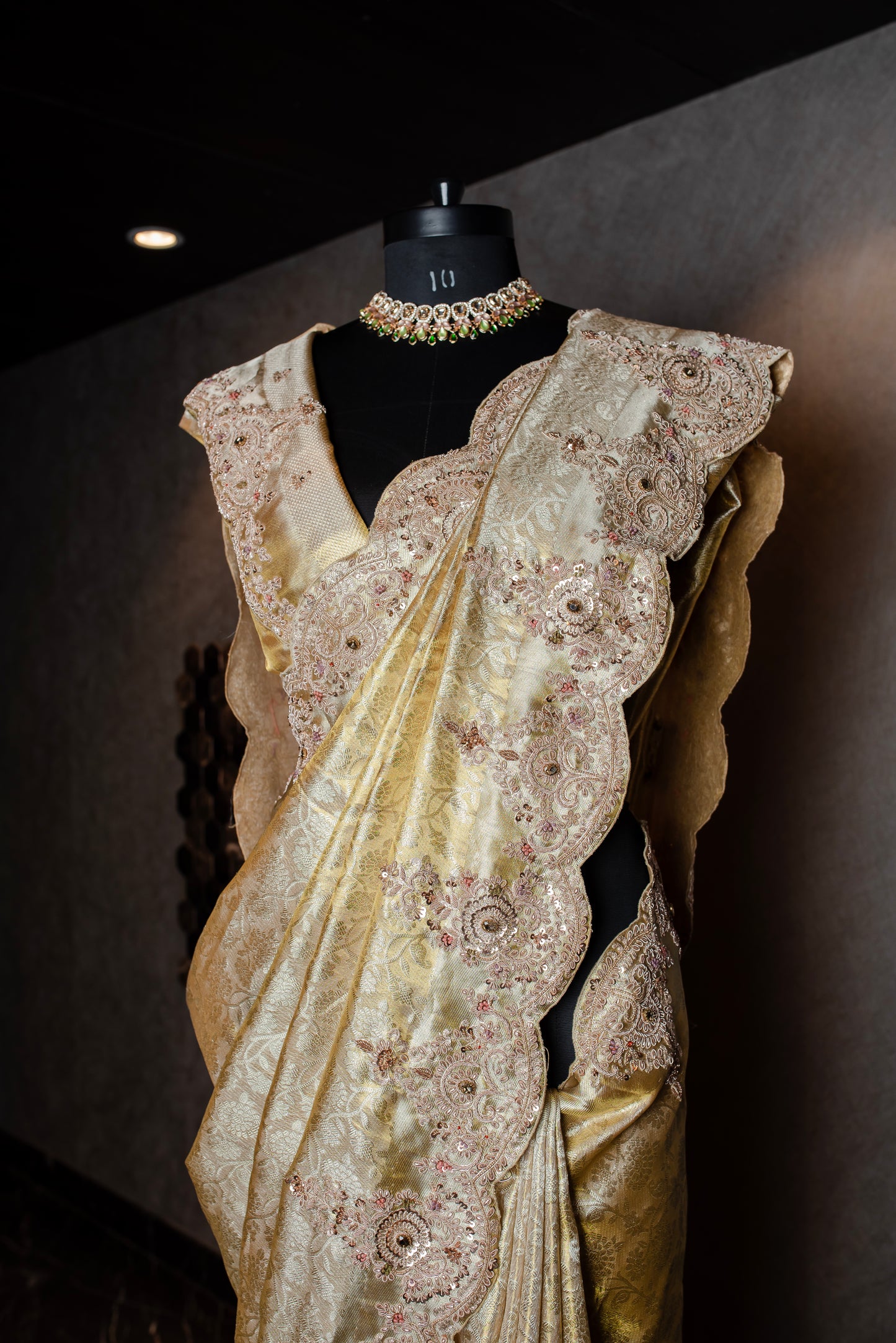 HANDCRAFTED BROCADE SAREE SS-1393