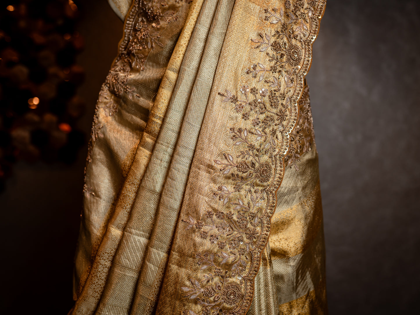 GOLD EXQUISITE EMBROIDERED KANJIVARAM SAREE SS-1050