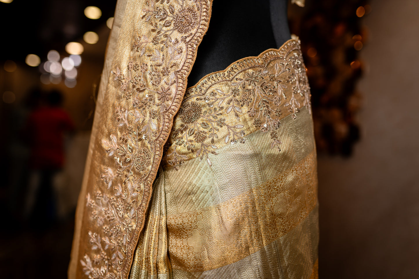 GOLD EXQUISITE EMBROIDERED KANJIVARAM SAREE SS-1050