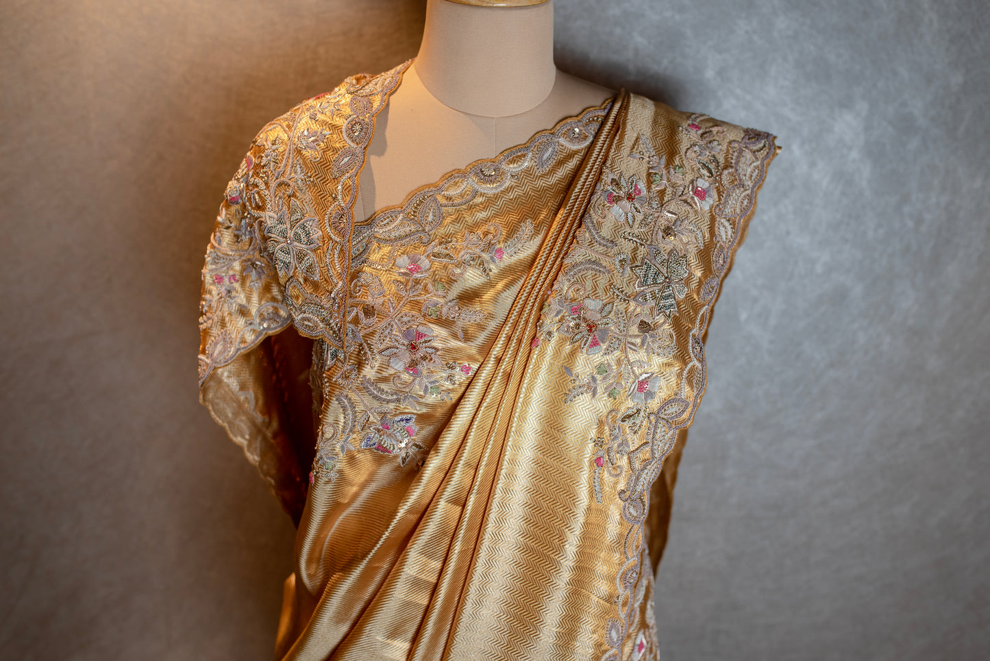 GOLD KANCHIPURAM EMBROIDERED SAREE SS-1057